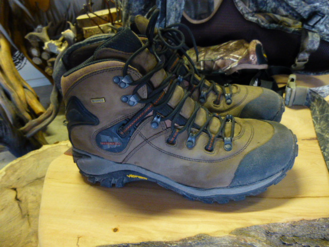 merrell hunting shoes