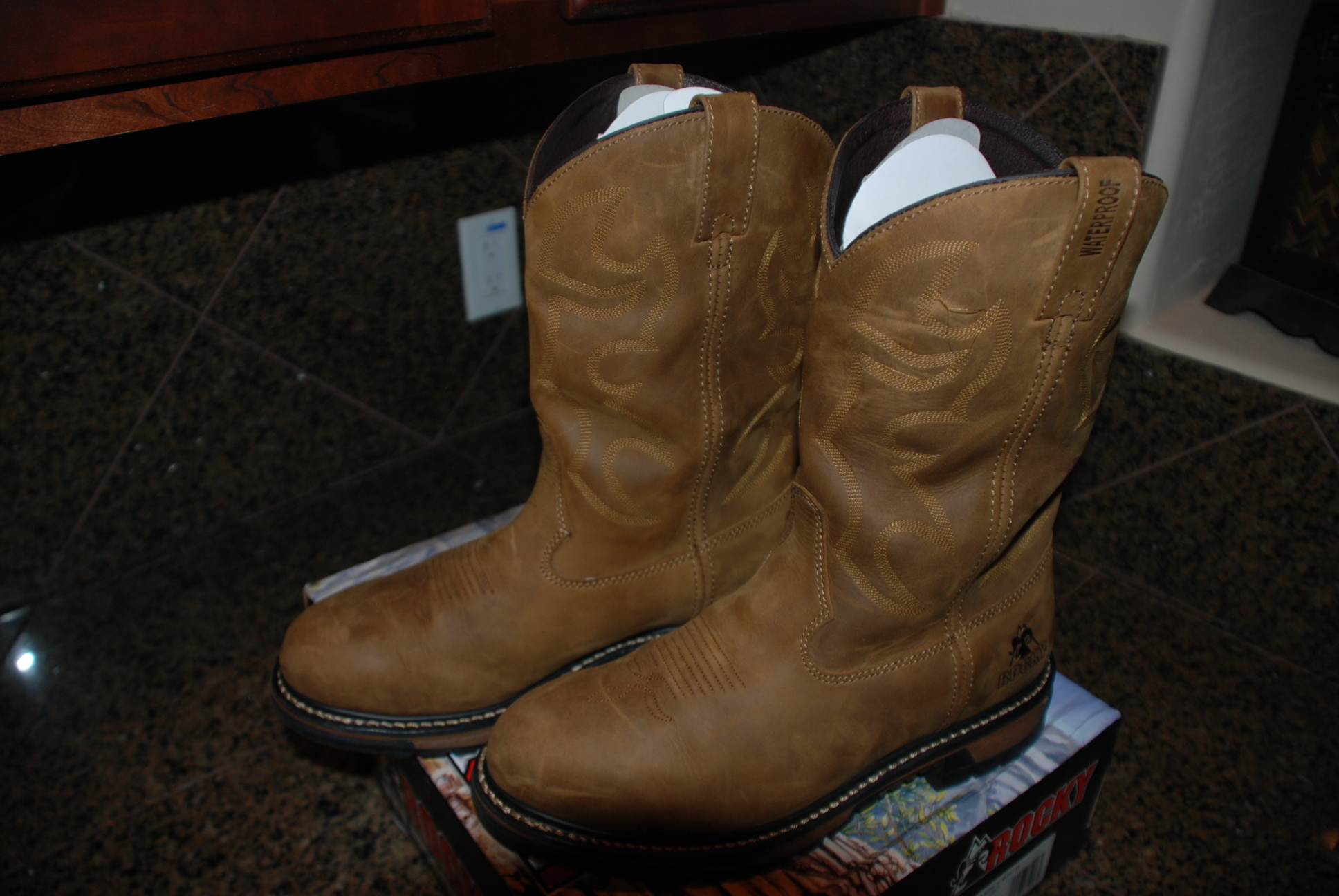 rocky branson roper boots