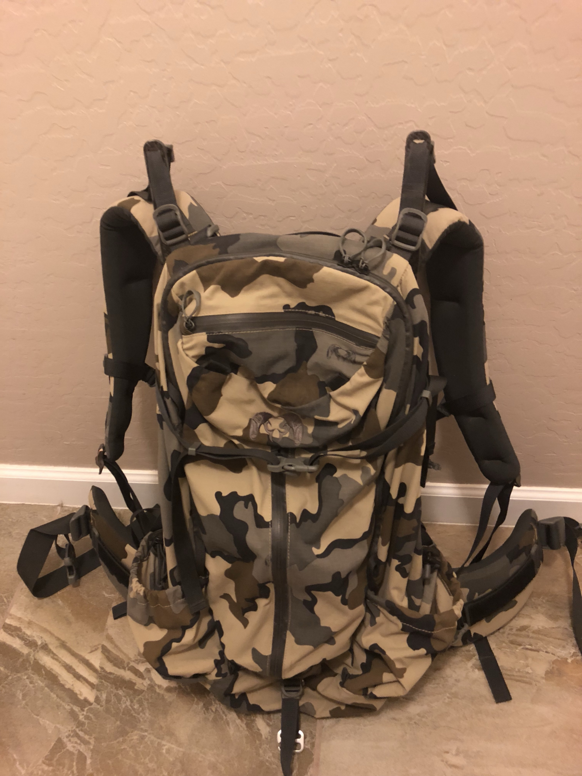 Kuiu Icon Pro 1850 with frame Classified Ads CouesWhitetail