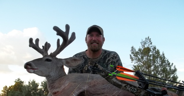 My buddy Steve Bailey shot this great buck sat night. 