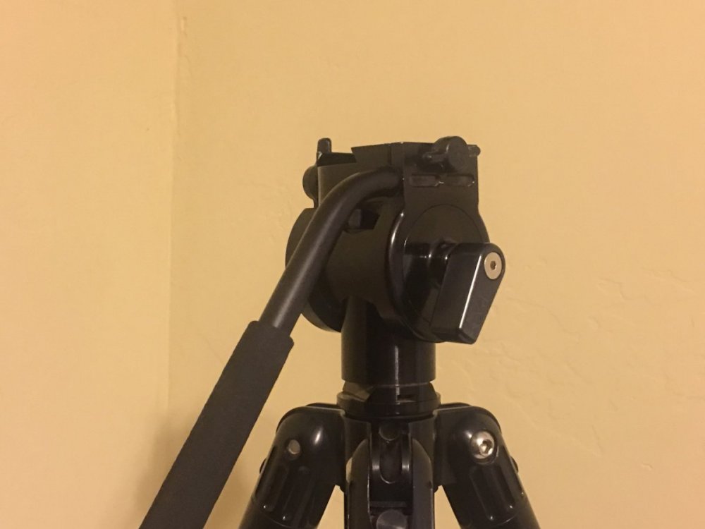 tripod 2.JPG