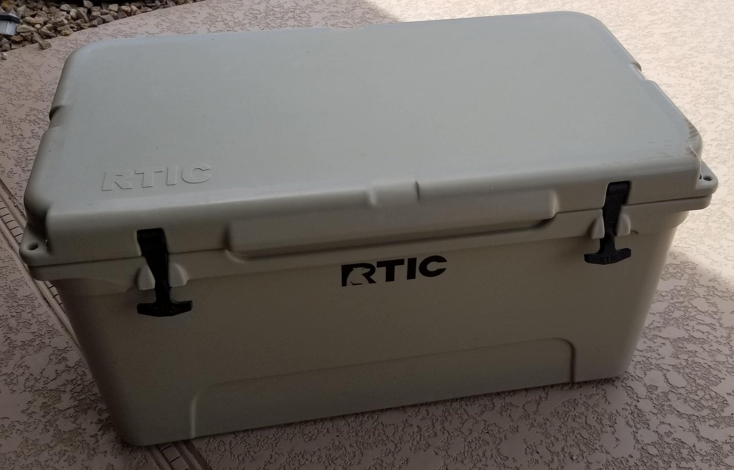 rtic grey cooler