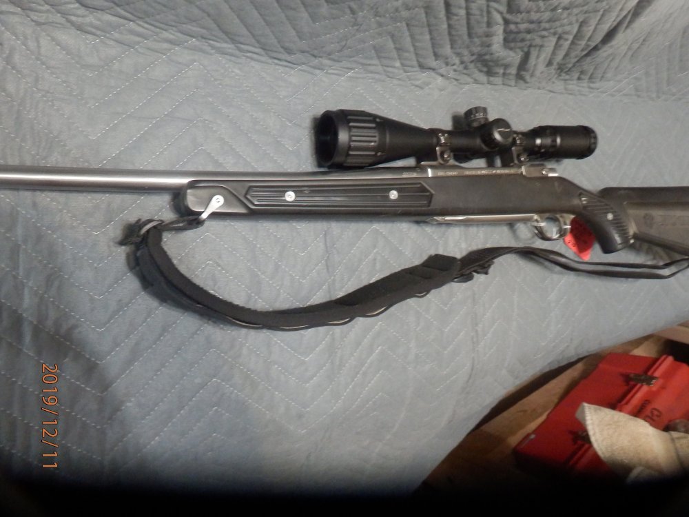 Ruger M-77 (2).JPG