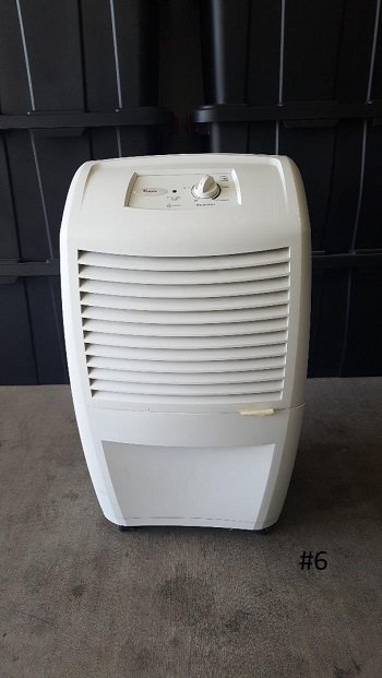 dehumidifier.jpg.8ce64587debc5d7a8a489f41e1c4f39d.jpg