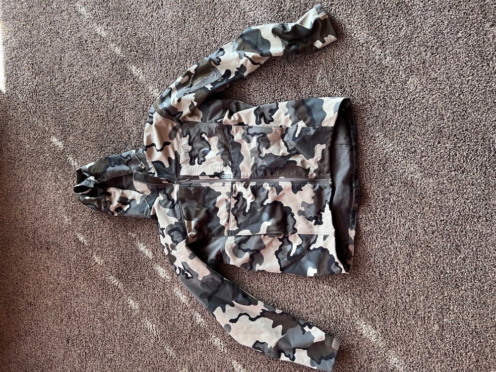 Camo 8.jpg