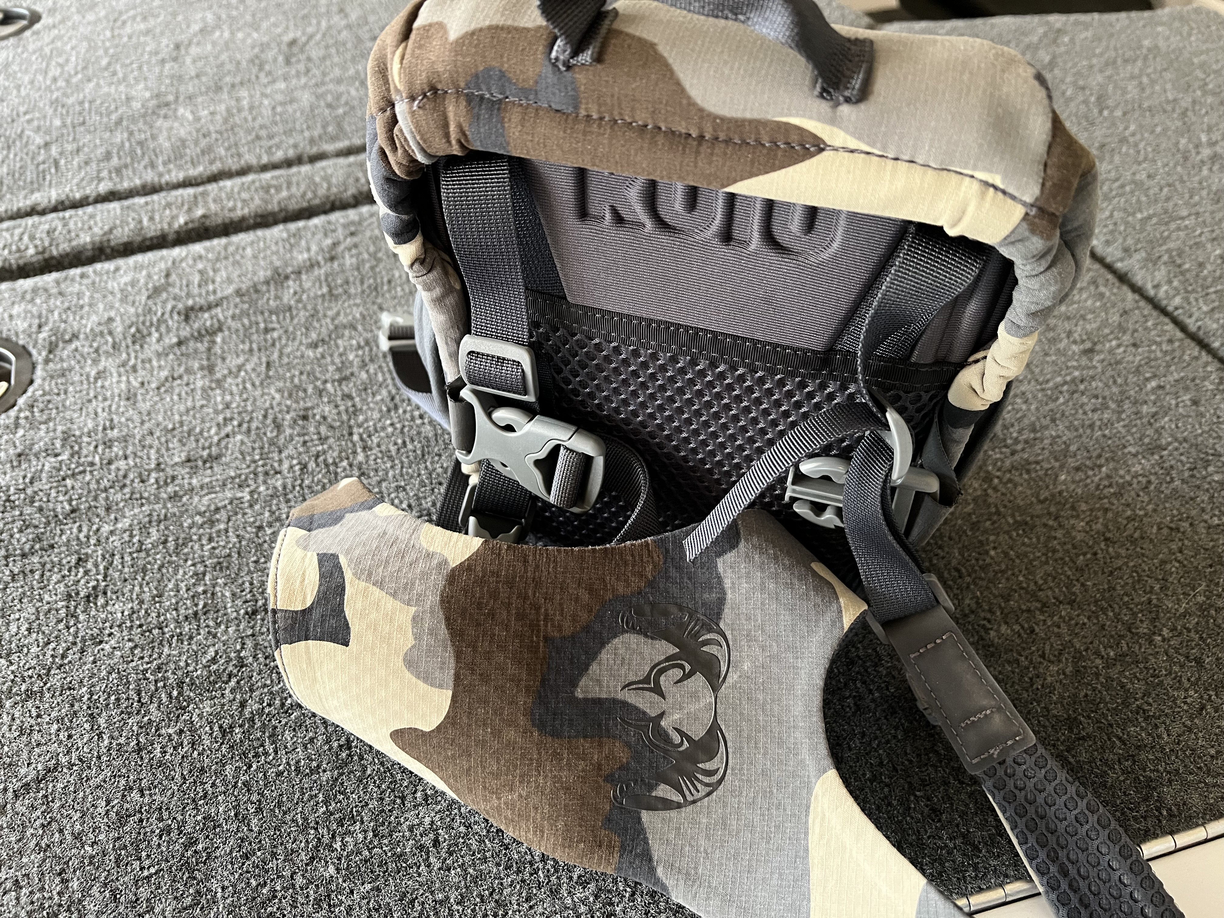 Kuiu hip belt pouch 2025