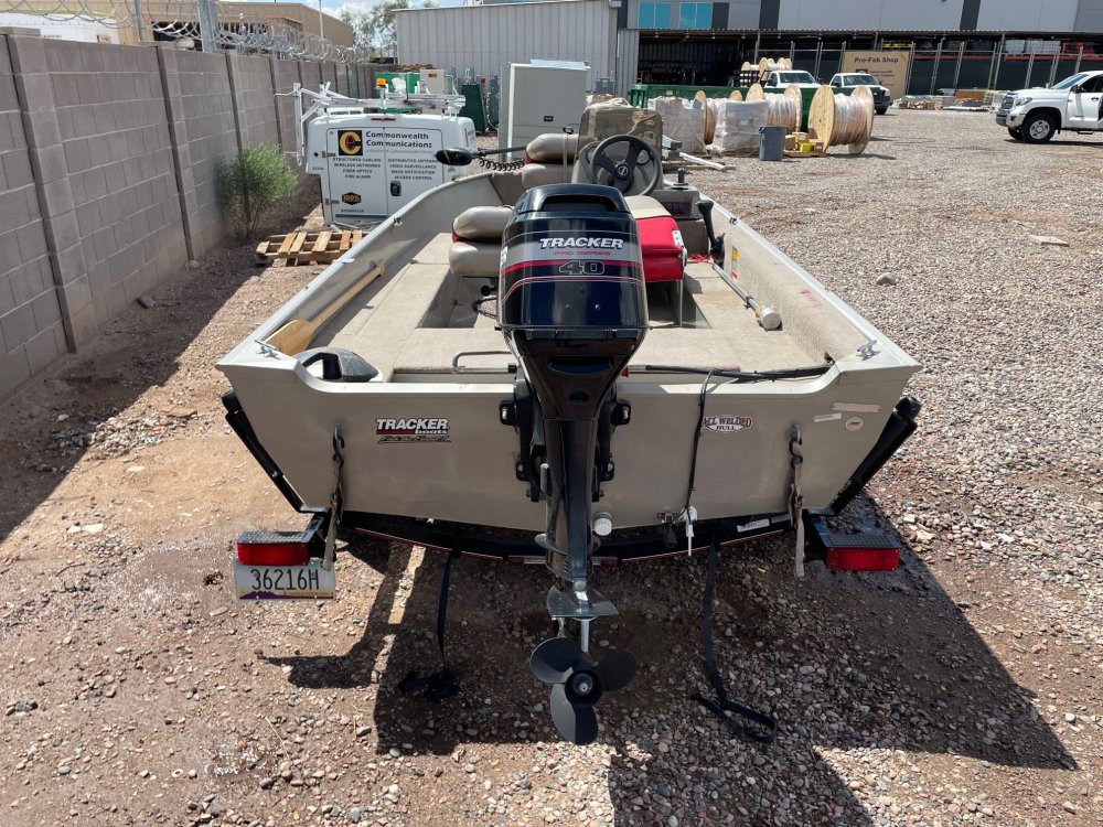 Boat 4.jpg
