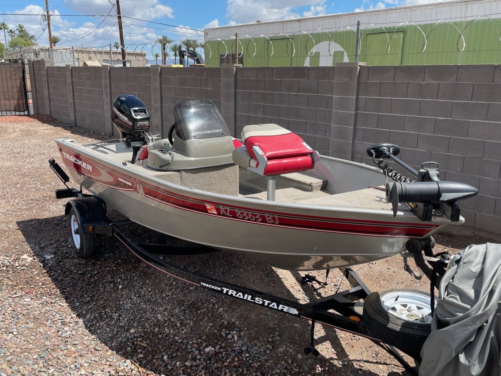 Boat 2.jpg
