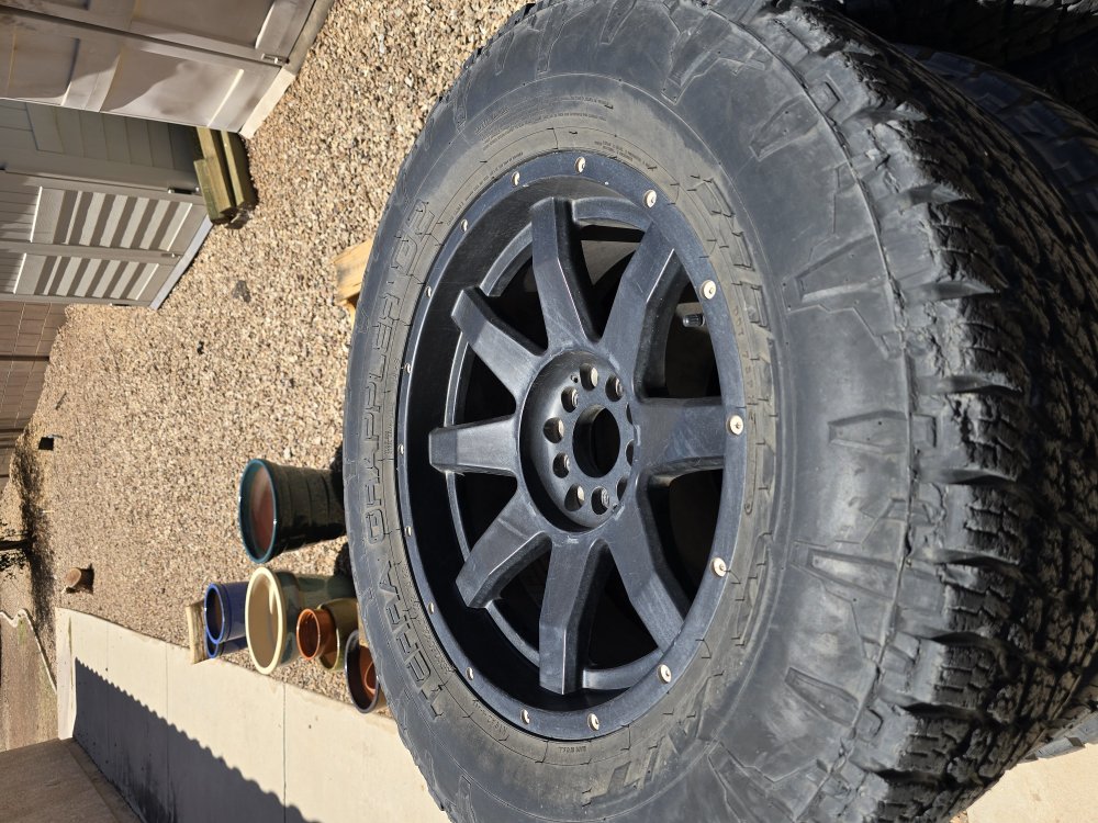 jeep_wheels.jpg